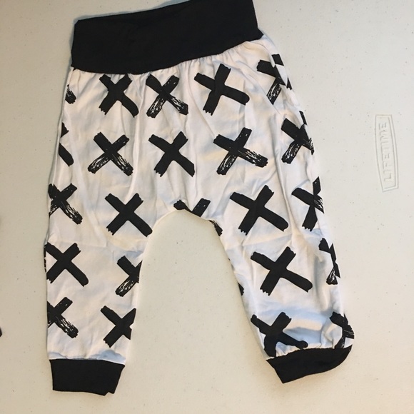 🎉 ”Handsome Just Like Dad” 3 PC Outfit - Picture 2 of 4